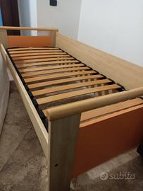 letto singolo con doghe