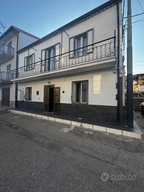 Casa Indipendente a Cerenzia