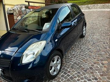 Toyota Yaris 5 porte benzina 1000