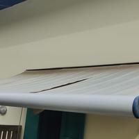 Tenda Verelux a bracci estendibile cassonata