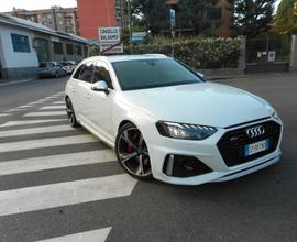 AUDI A4 rs4