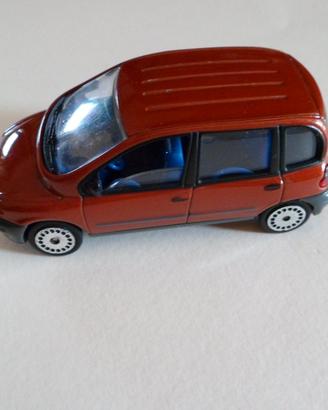 MODELLINO MAJORET FIAT MULTIPLA 1 SERIE SCALA 1:43