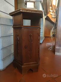 Tavolino esagonale in legno