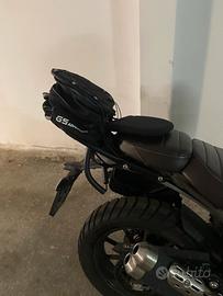Portapacchi moto scrambler 400X speed trimph