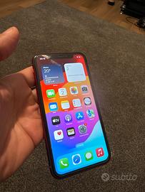 IPhone XR 256 GB e accessori con cover