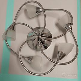 Lampadario bracci flessibili