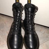 Stivali stringati Dr. Martens 1460 Smooth