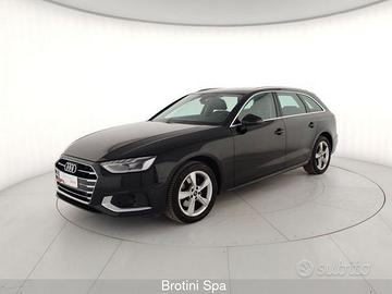 Audi A4 Avant 30 TDI/136 CV S tronic Business...