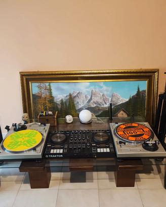 Console DJ Set Traktor S4 MK3+Casse+Giradischi