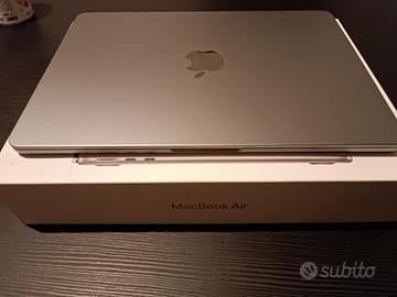 MacBook Air 13,6” M2 256gb 8gb Grigio siderale