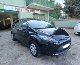 Ford Fiesta 1.6 TDCi 90CV 5 porte DPF Titanium