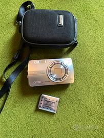 Macchina fotografica Olympus n750