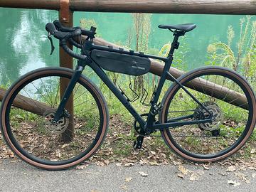 Gravel Cube nuroad pro 2025