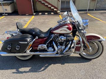Harley Davidson Road King Classic