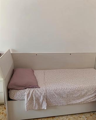Letto singolo ad incasso, materasso e cuscino