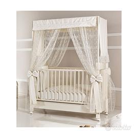 Culla in legno laccato c/cassetto e baldacchino