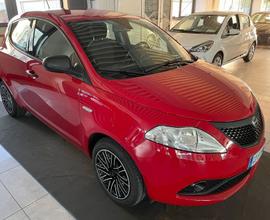 Lancia Ypsilon 1.0 FireFly 5 porte S&S Hybrid...