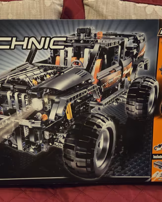 LEGO Technic 8297 Off-Roader (4x4)