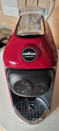 Macchina caffè  LAVAZZA a modo mio.