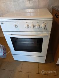 Macchina del. gas con il forno a gas
