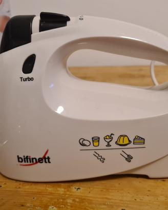 Sbattitore con fruste bifinett