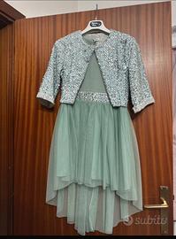 Vestito verde con giacca