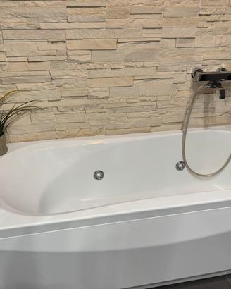vasca idromassaggio coppia lavabo