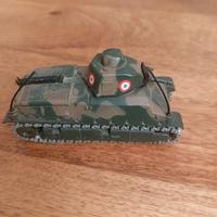 Modellini n.2 di carri armati in metallo