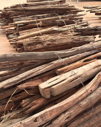 Travi di Ginepro sardo, varie misure e dimensioni