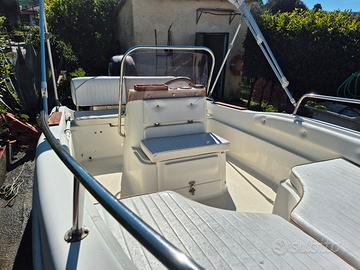 barca open rascala blu e blu Mercury 40cv 