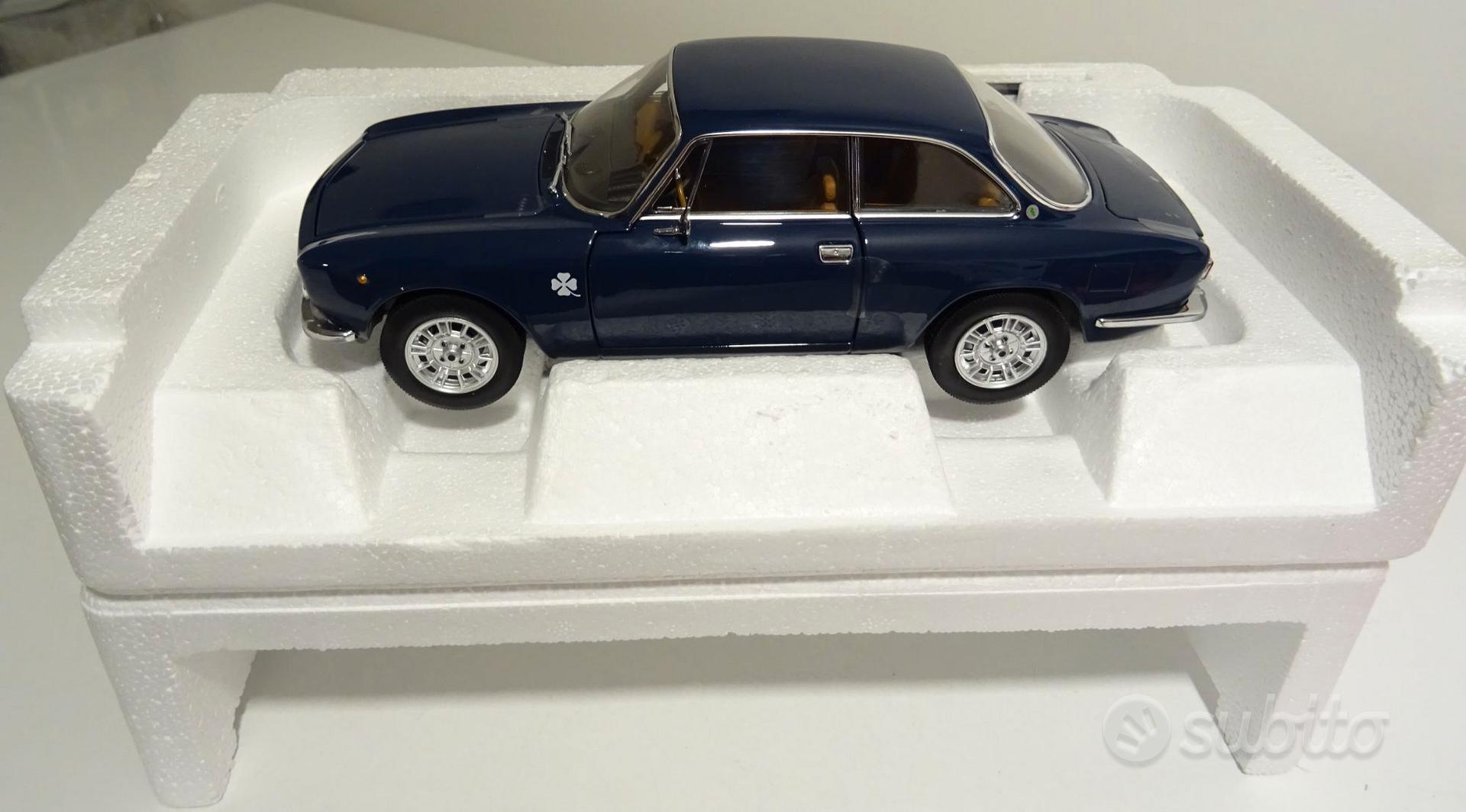 Alfa Romeo GT Junior 1300 1:18 Norev 500Pz Collezionismo In