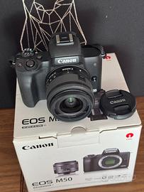 Canon EOS M50 Mirrorless Kit 15-45mm
