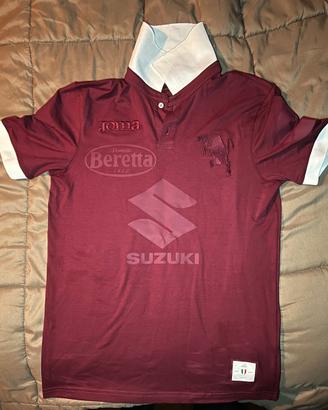 Superga 75 maglia celebrativa del Toro