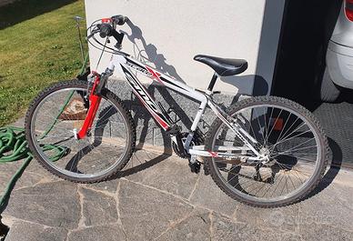 Mountain bike SMP SCALE 26''