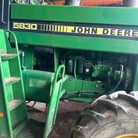 Trincia semovente John Deere