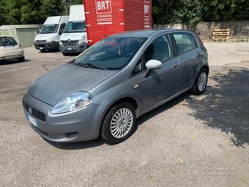 Fiat Grande Punto 1.3 Mjet 75cv 5 porte Dynamic