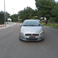 grande punto 1.2 benzina 8 valvole a euro 2.000 tr