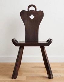 Coppia di sedie vintage in legno massello