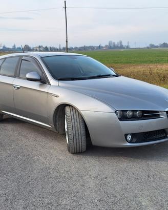 Alfa Romeo 159