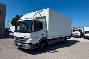 MERCEDES ATEGO 2012