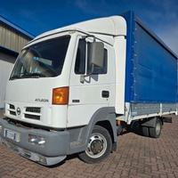 Nissan Atleon 35.13 centina 4,4 m 2006