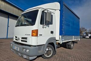 Nissan Atleon 35.13 centina 4,4 m 2006