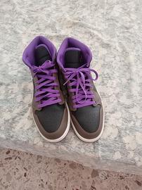 Jordan 1 con Travis Scott 