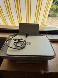HP DeskJet 2700e