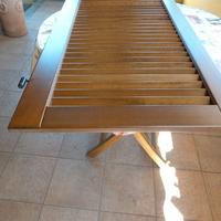Persiane in legno in blocco