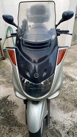 Yamaha majesty 250 2001
