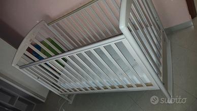 culla pali con materasso pari al nuovo 