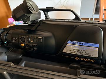 Videocamera VHS Hitachi VM-4400e vintage