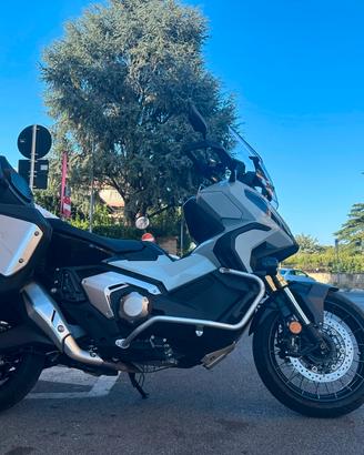 Honda X-ADV 750 TRAVEL - FINANZIABILE