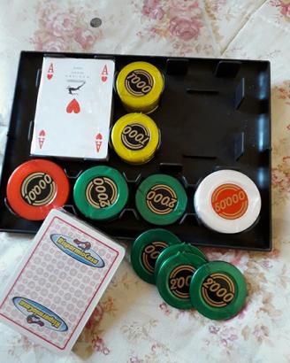 scatola carte  da  gioco e fishe 